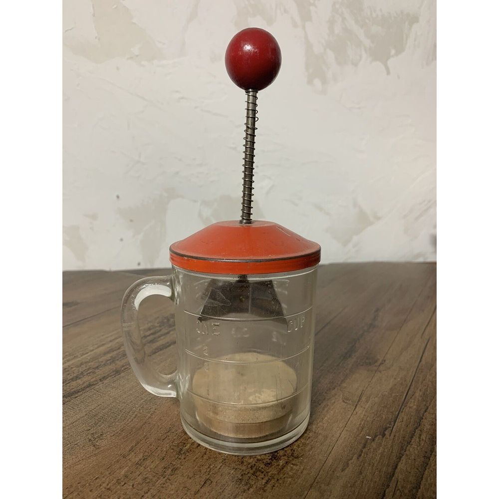 Vintage 1940s ANCHOR HOCKING ONE CUP‎ FOOD CHOPPER with wood insert
